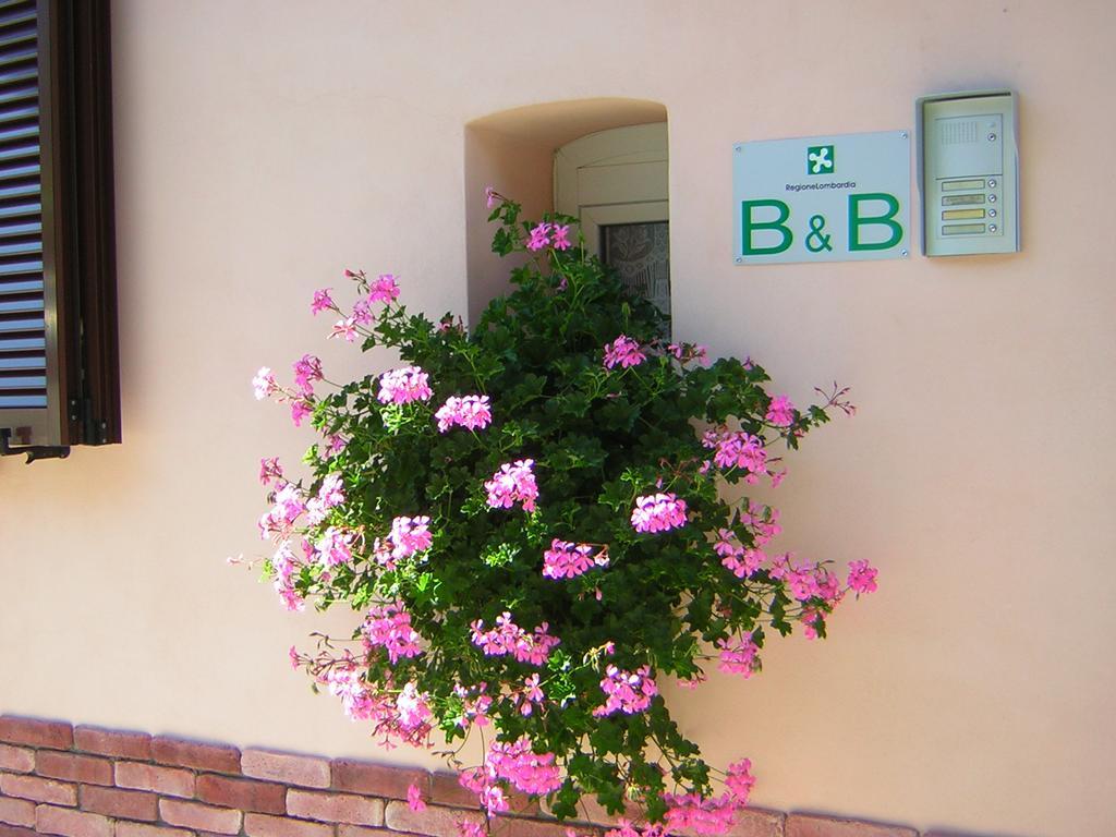 B&B Da-Di Colico Habitación foto